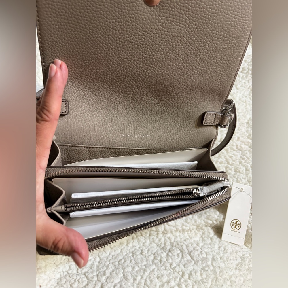 NWT Tory Burch Crossbody - Picture 2 of 12